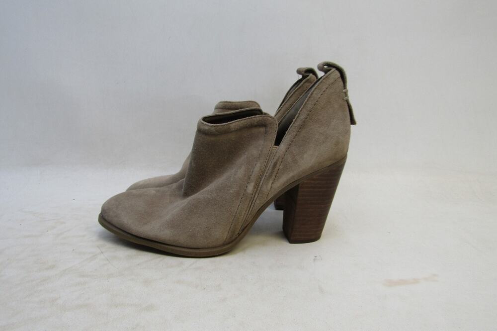 Vince Camuto Womens Size 8.5 M Brown Suede Ankle Fashion Boots Bootie